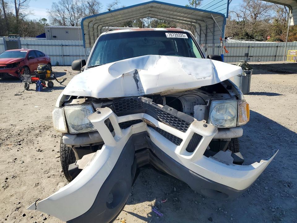 2003 Ford Explorer Sport