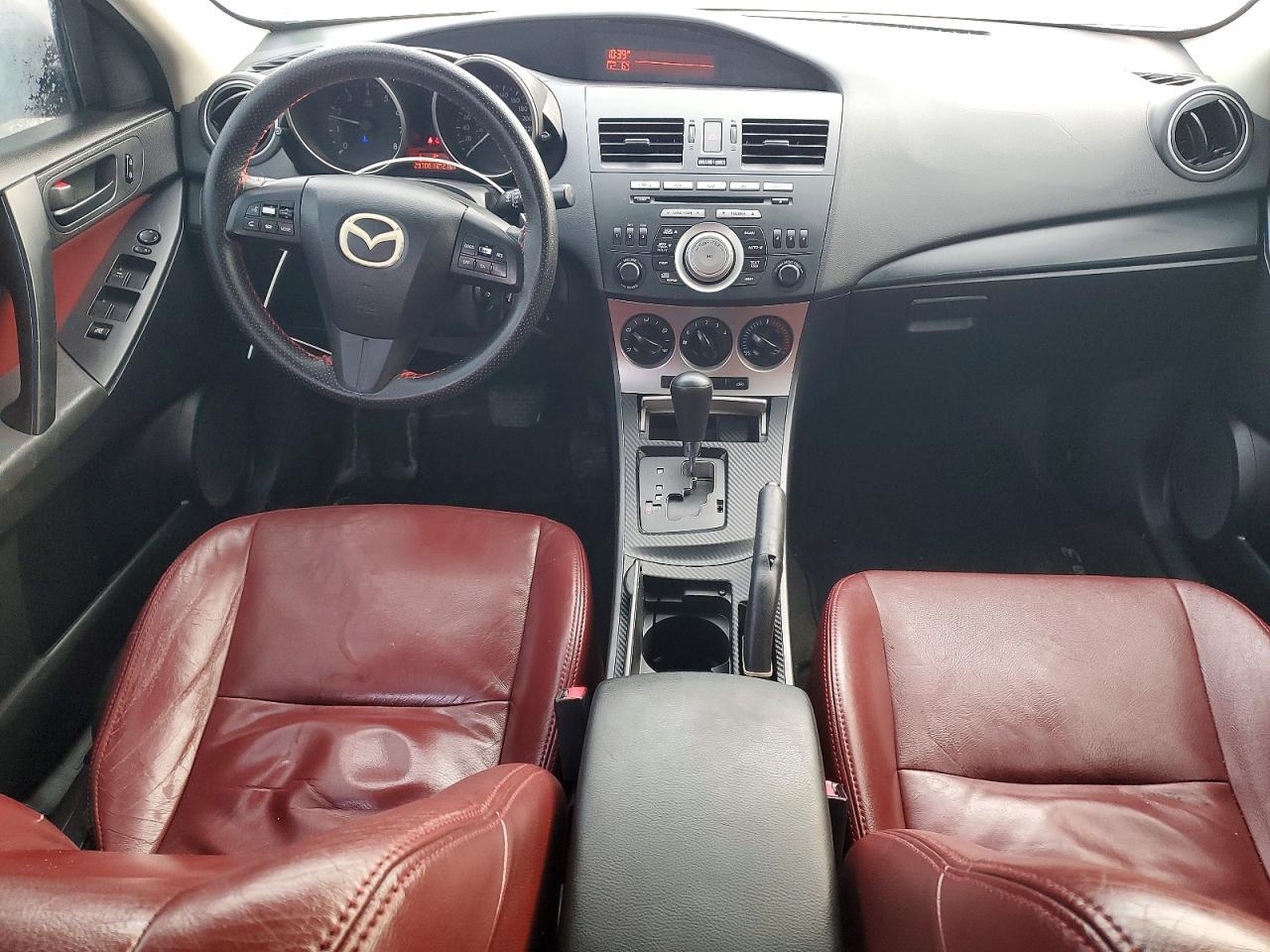 2011 Mazda 3 I