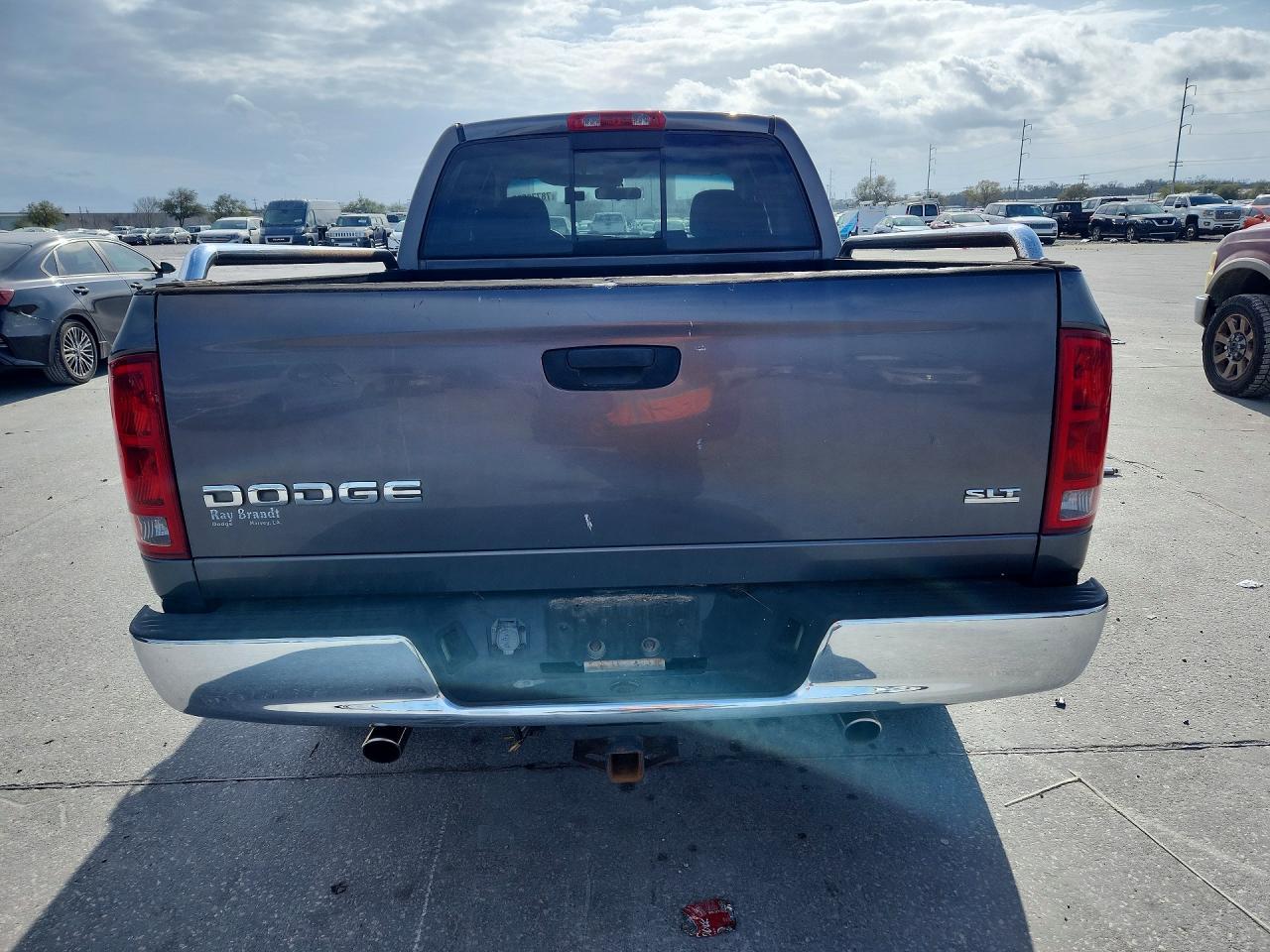 2004 Dodge RAM 1500 ST