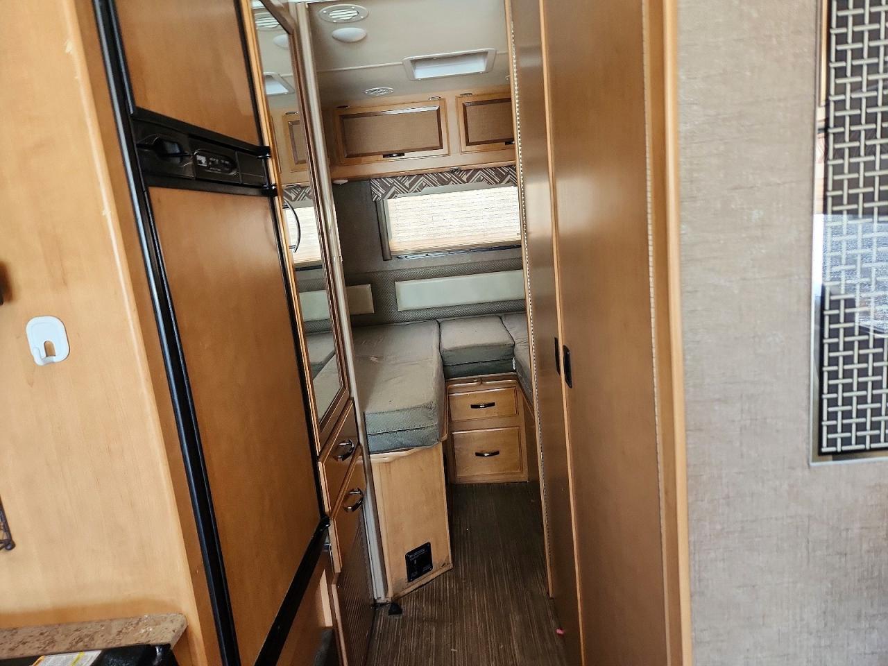 2017 Ford E450 rv