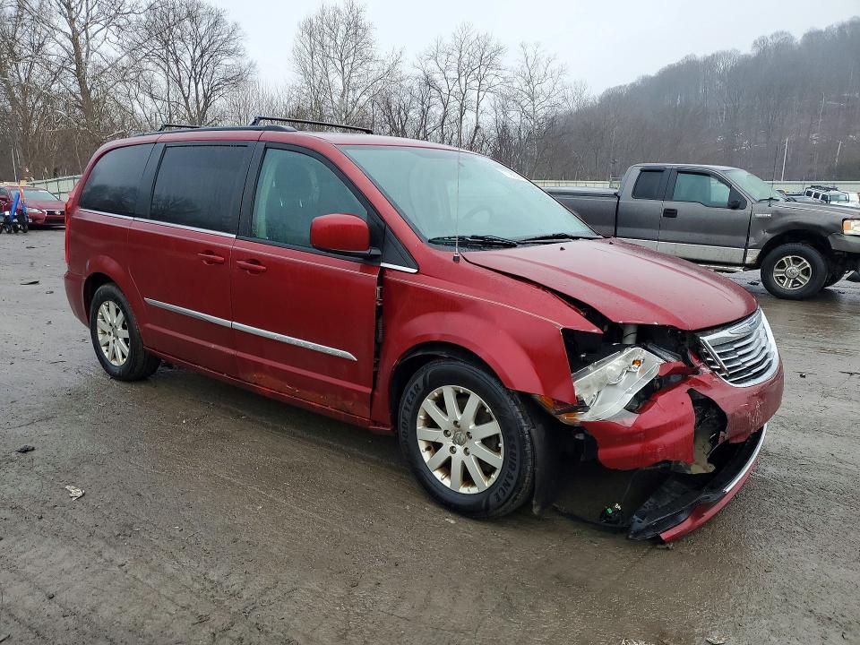 2014 Chrysler Town & Country Touring