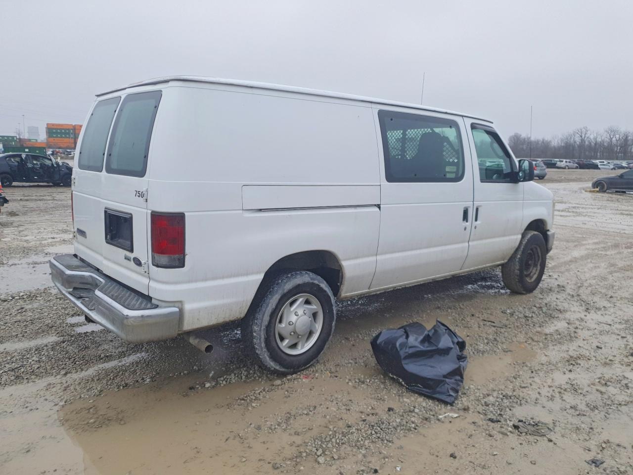 2009 Ford Econoline E250 van