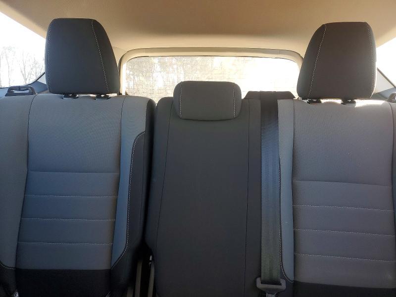 2019 Ford Escape s