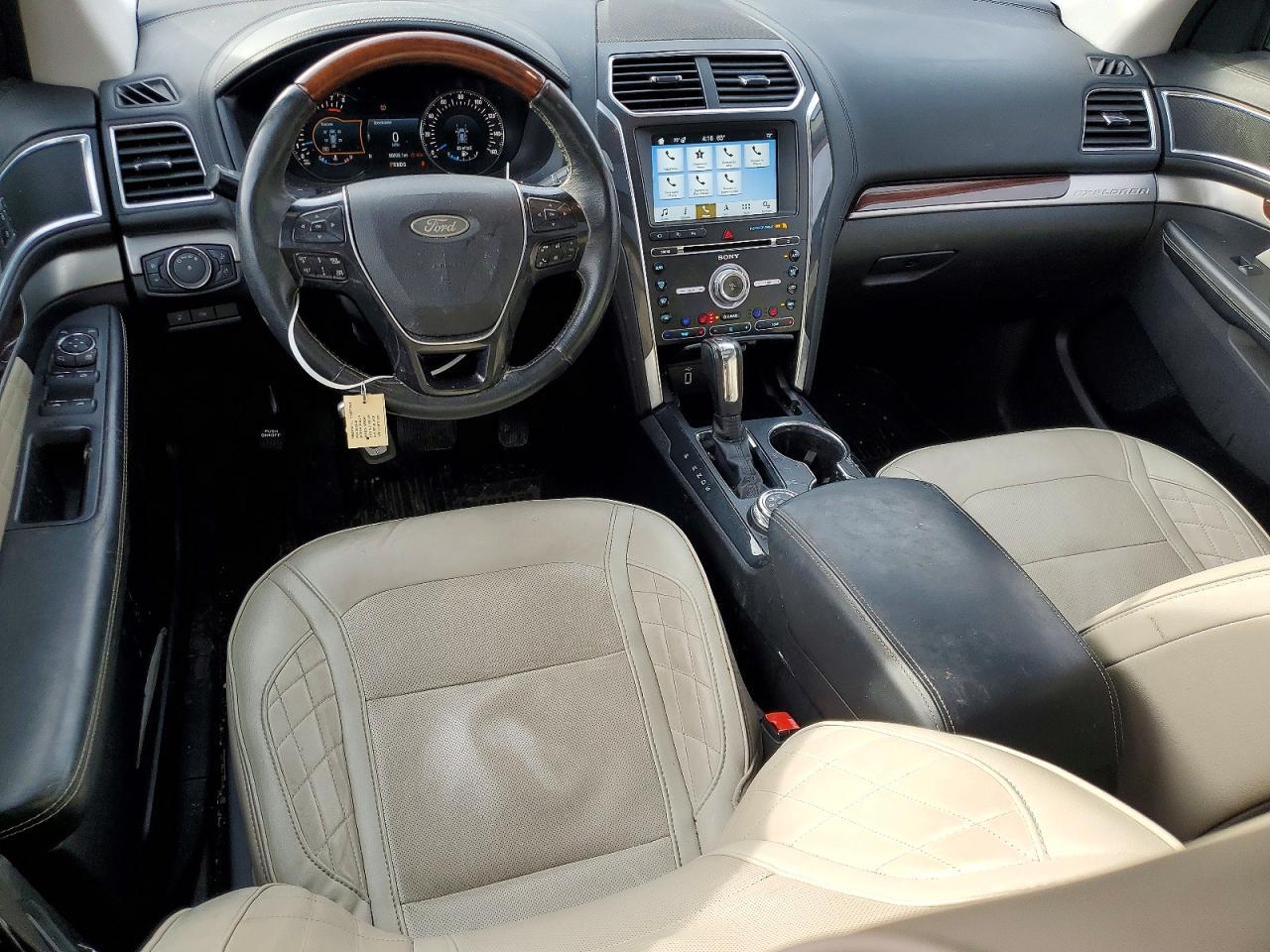 2018 Ford Explorer Platinum