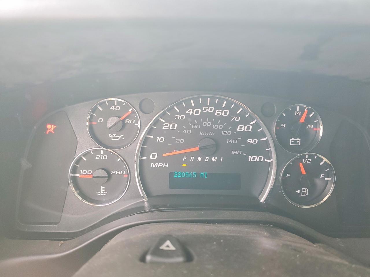 2017 GMC Savana G2500 Utility / Service Van