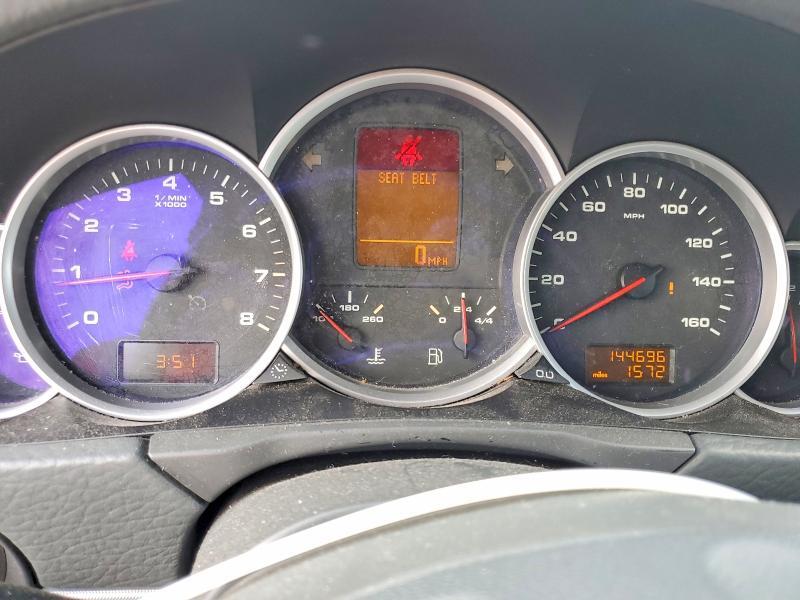 2004 Porsche Cayenne s