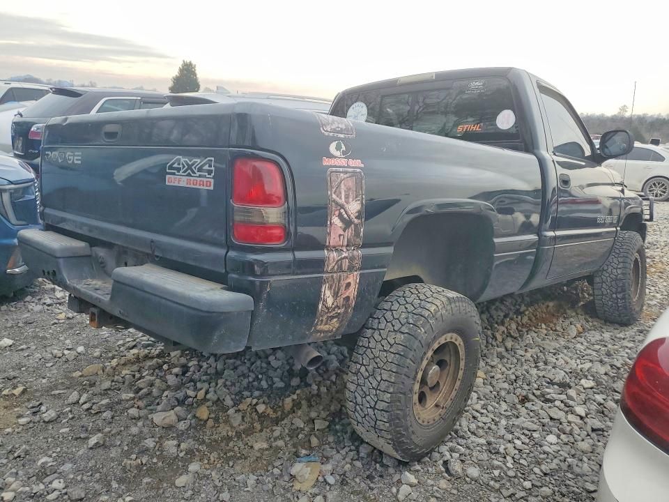 2001 Dodge RAM 1500