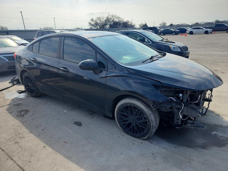 2018 Chevrolet Cruze ls