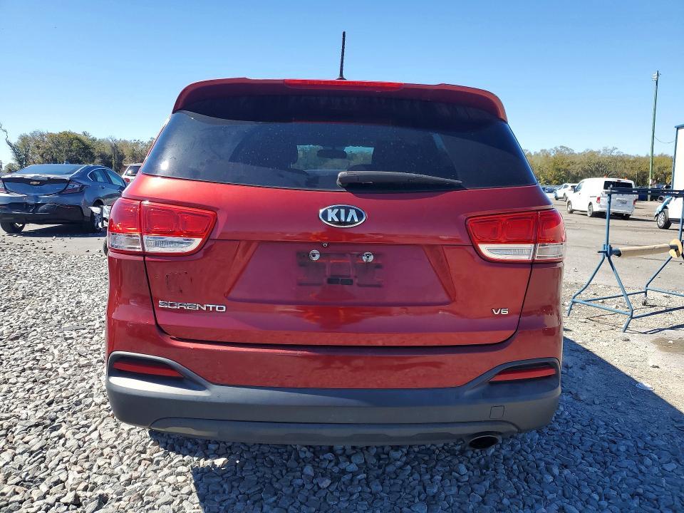 2017 KIA Sorento lx V6
