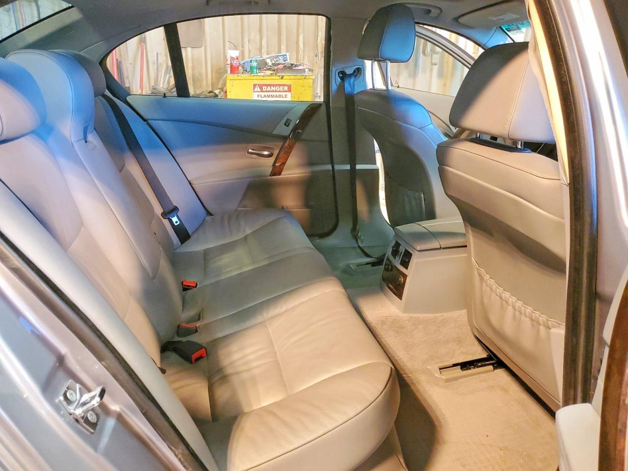 2006 BMW 530 i