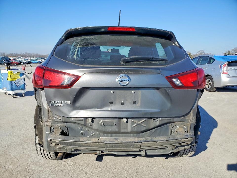 2017 Nissan Rogue Sport s