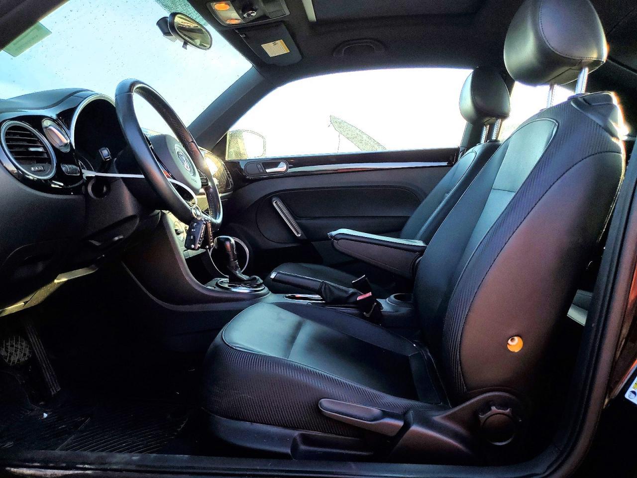 2013 Volkswagen Beetle