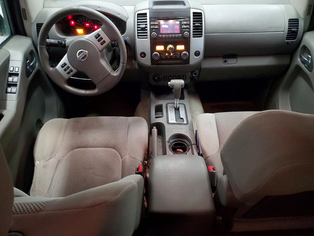 2014 Nissan Frontier s