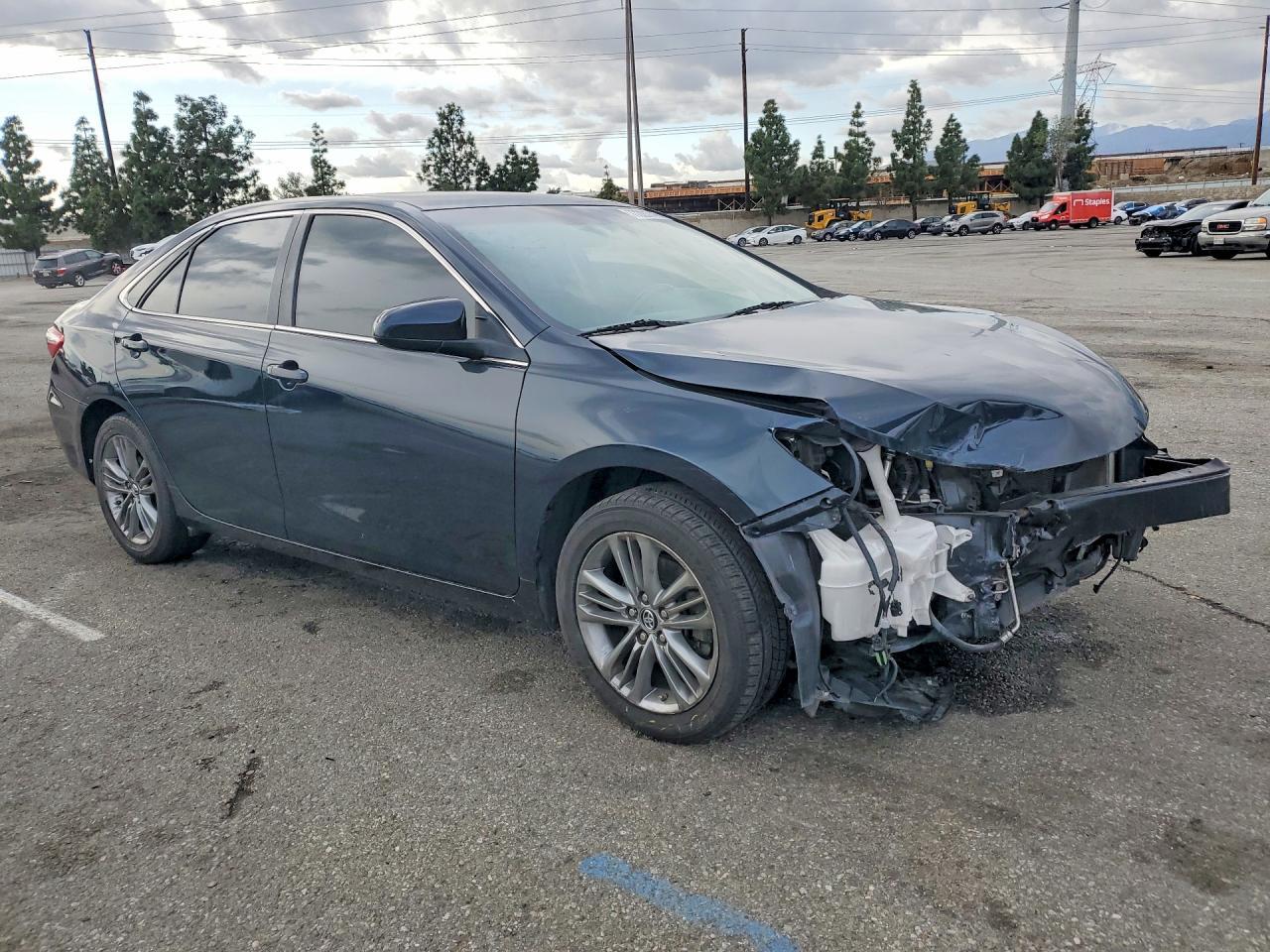 2017 Toyota Camry le