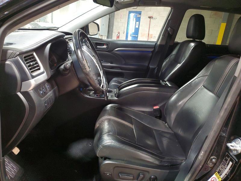 2017 Toyota Highlander se