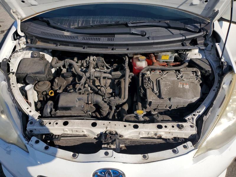 2013 Toyota Prius c Three