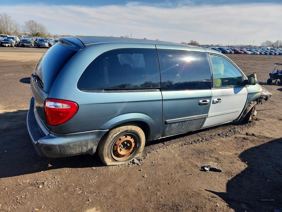 2006 Chrysler Town & Country lx