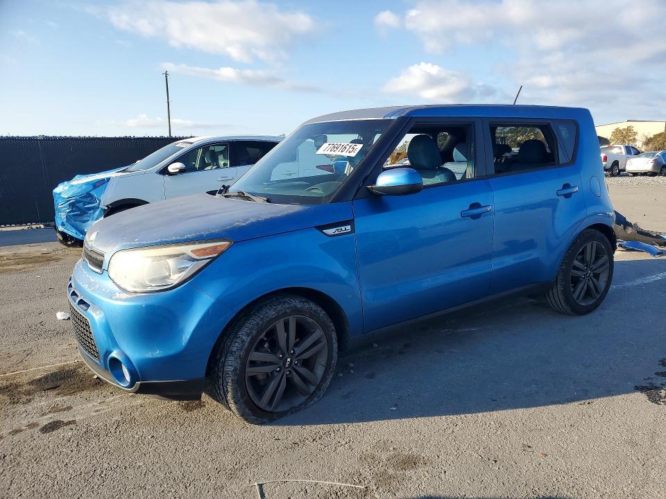 2015 KIA Soul +