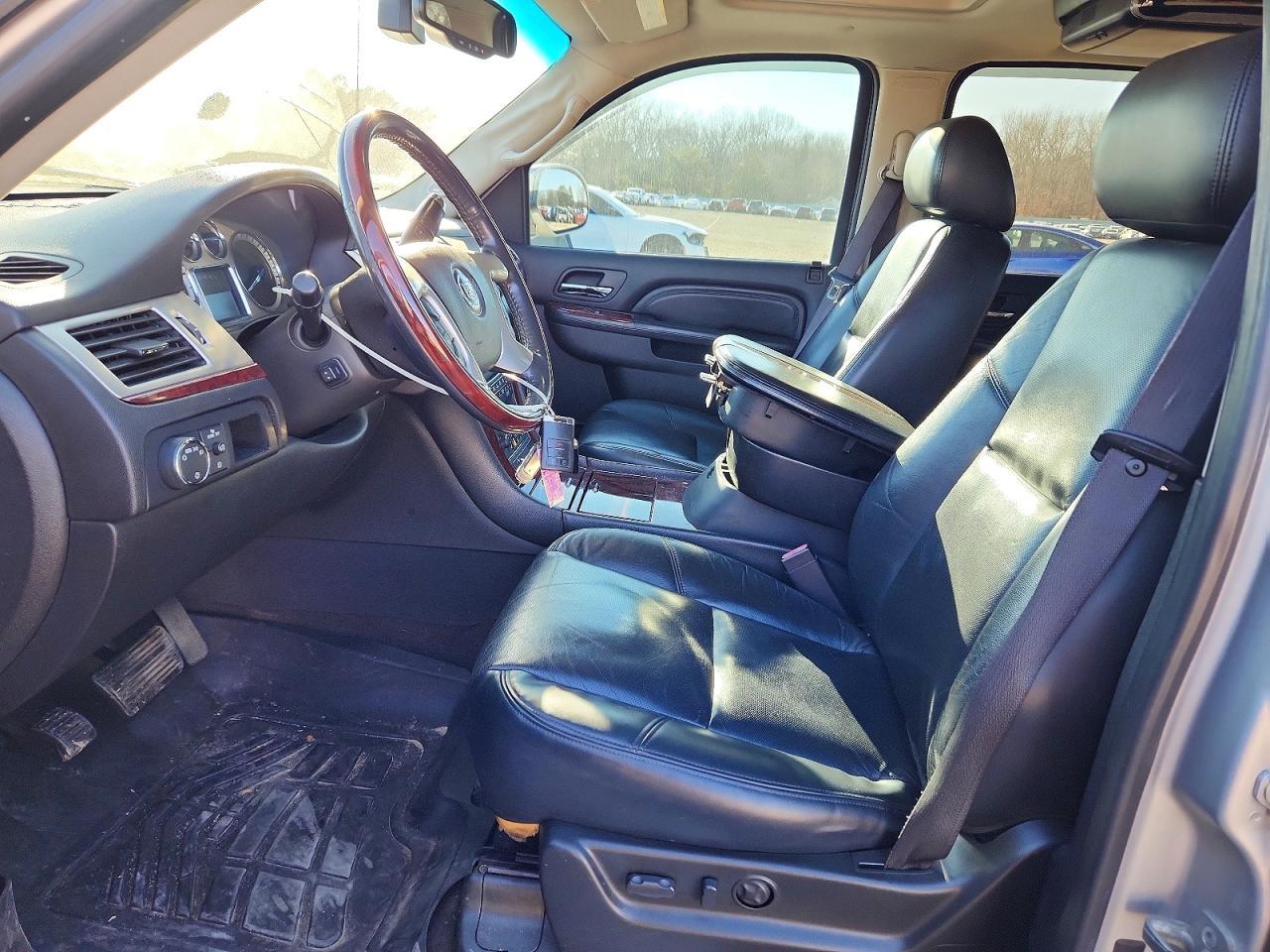 2010 Cadillac Escalade EXT Luxury