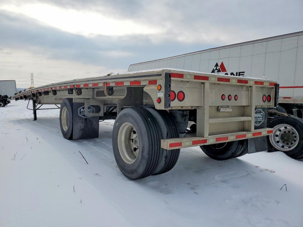 2022 MAC Flatbed Trailer