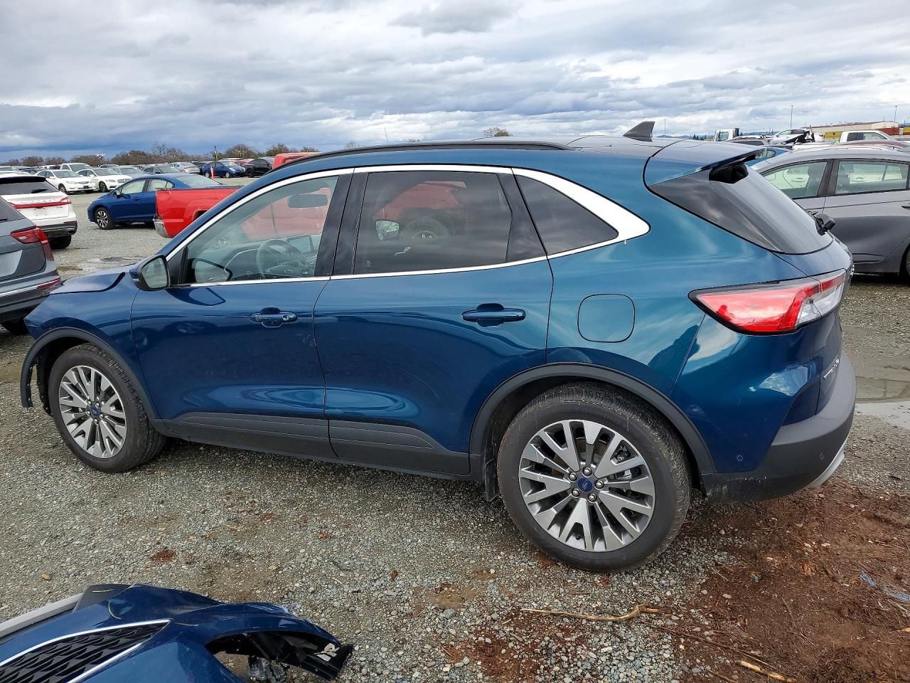 2020 Ford Escape Titanium