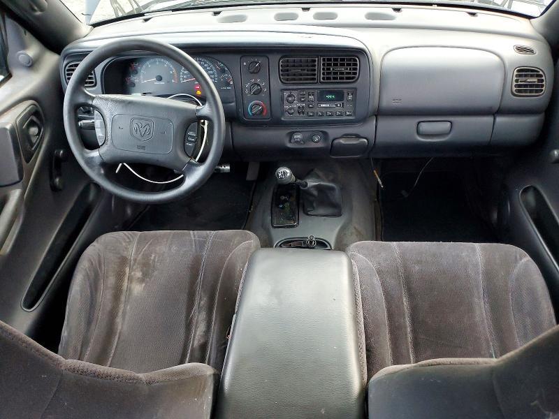 2000 Dodge Dakota Quattro