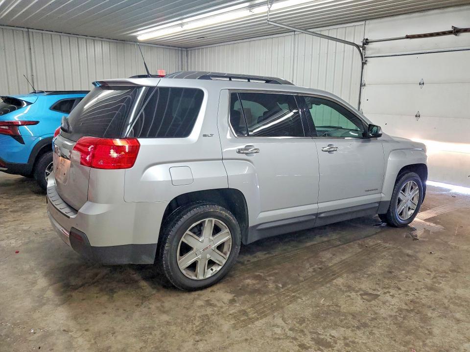 2011 GMC Terrain slt