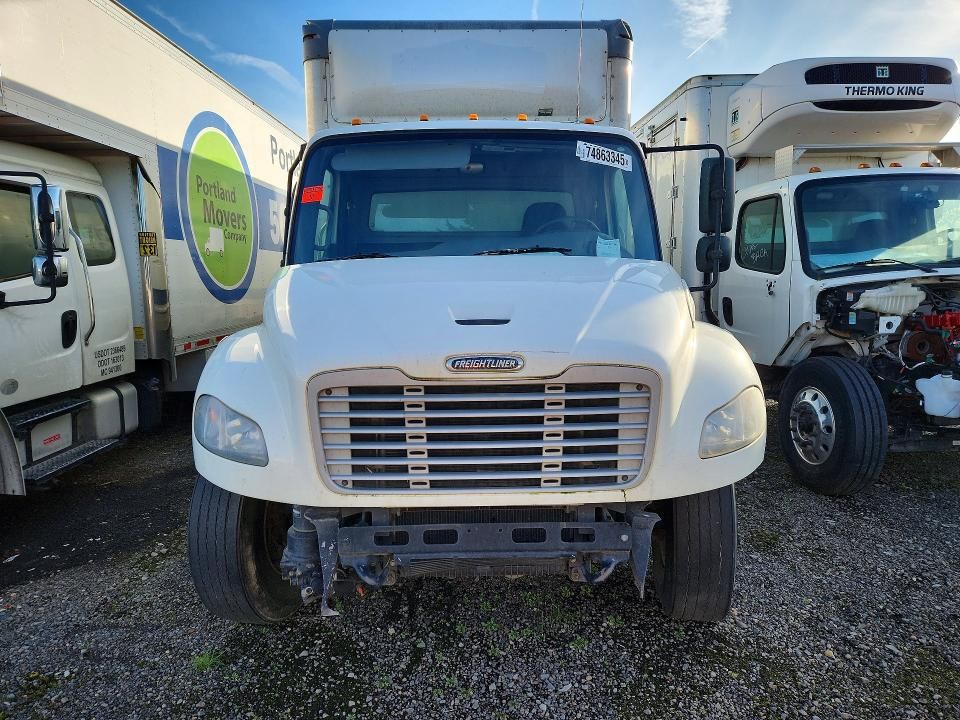 2020 Freightliner Business Class M2 BOX Truck