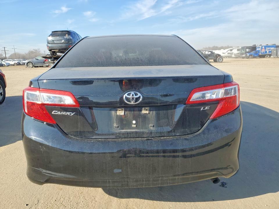 2012 Toyota Camry le