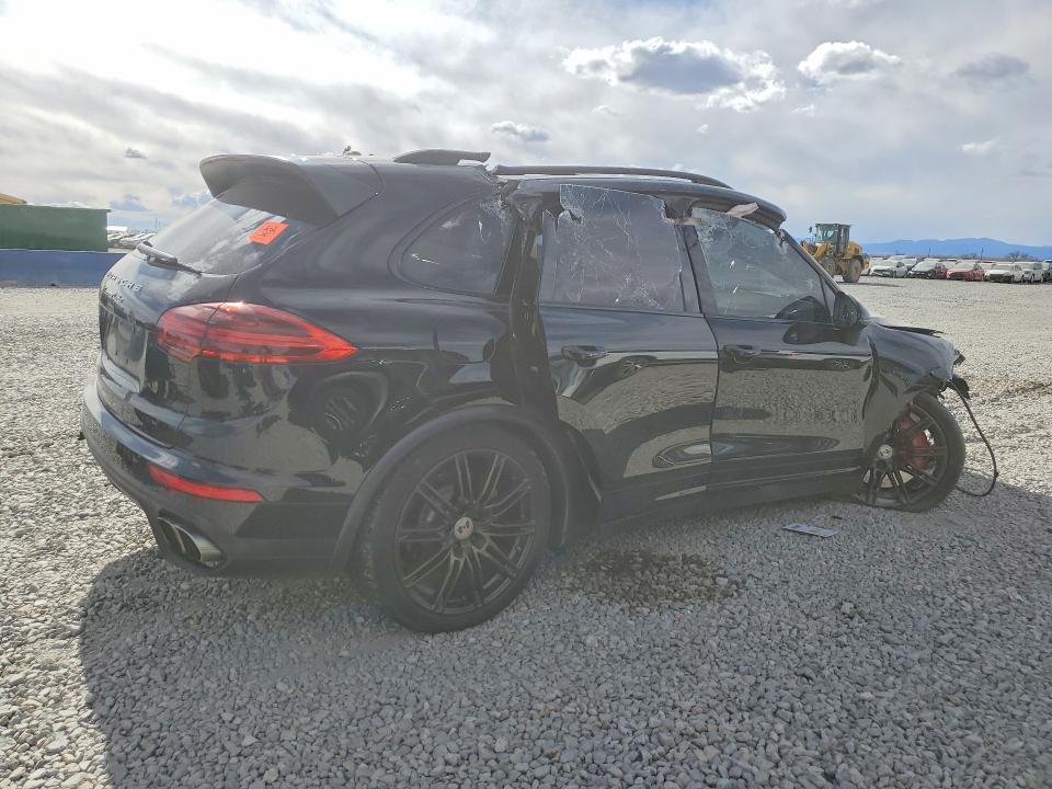 2015 Porsche Cayenne Turbo