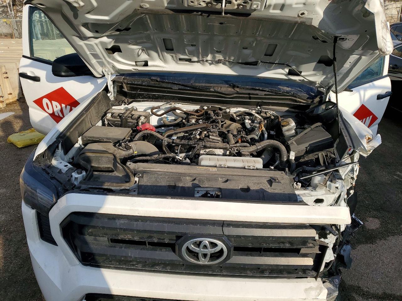 2024 Toyota Tacoma Xtracab
