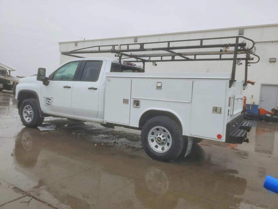2022 Chevrolet Silverado C3500