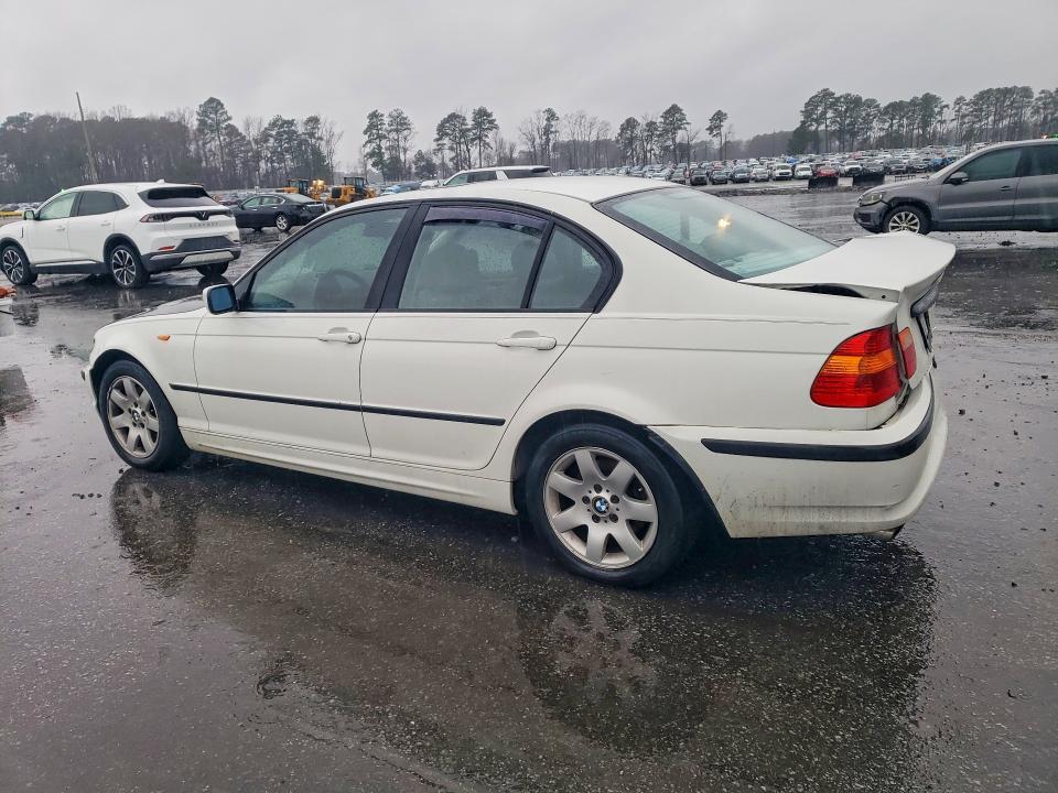 2003 BMW 325 xi