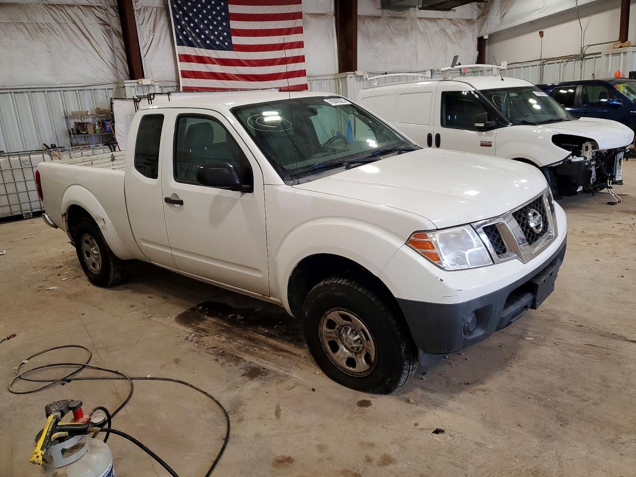 2013 Nissan Frontier S