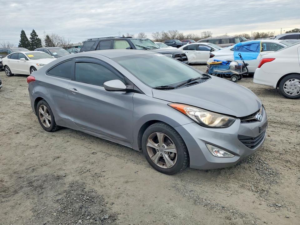 2013 Hyundai Elantra Coupe gs
