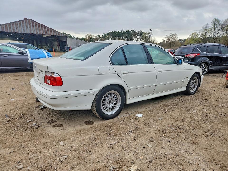 2001 BMW 525 i Automatic