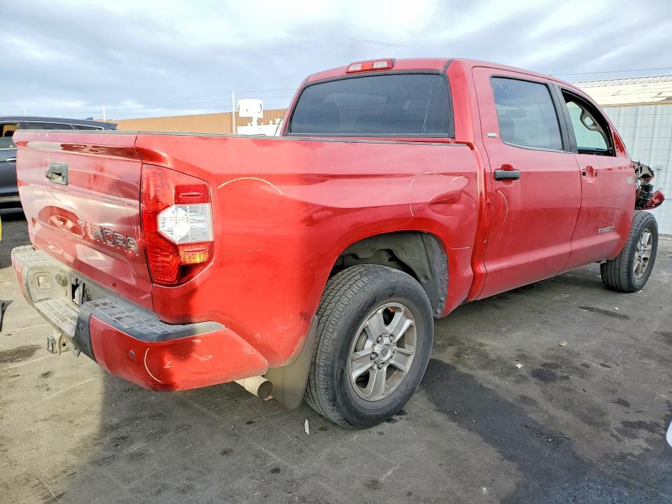 2016 Toyota Tundra Crewmax SR5