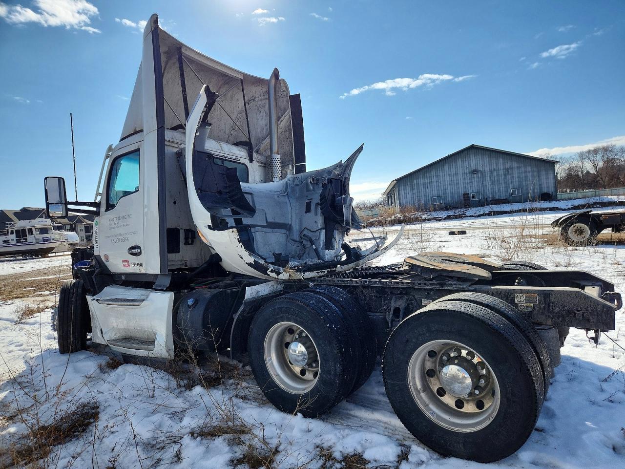 2025 Kenworth T680 Semi Truck