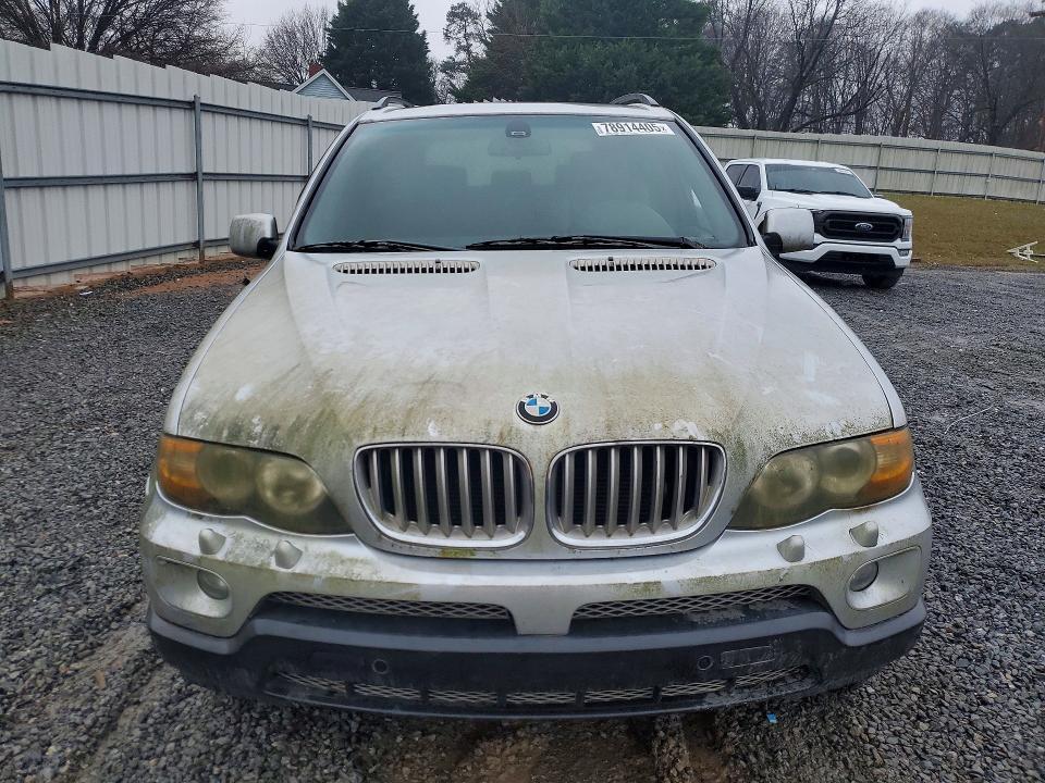 2004 BMW X5 4.4i