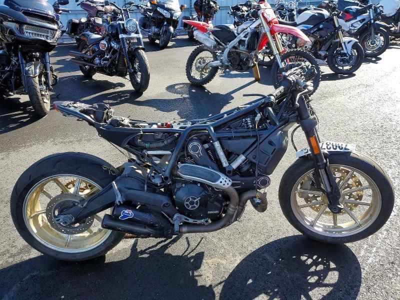 2018 Ducati Scrambler 800