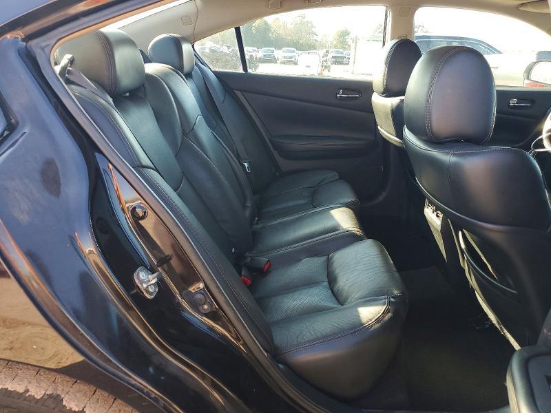 2014 Nissan Maxima s