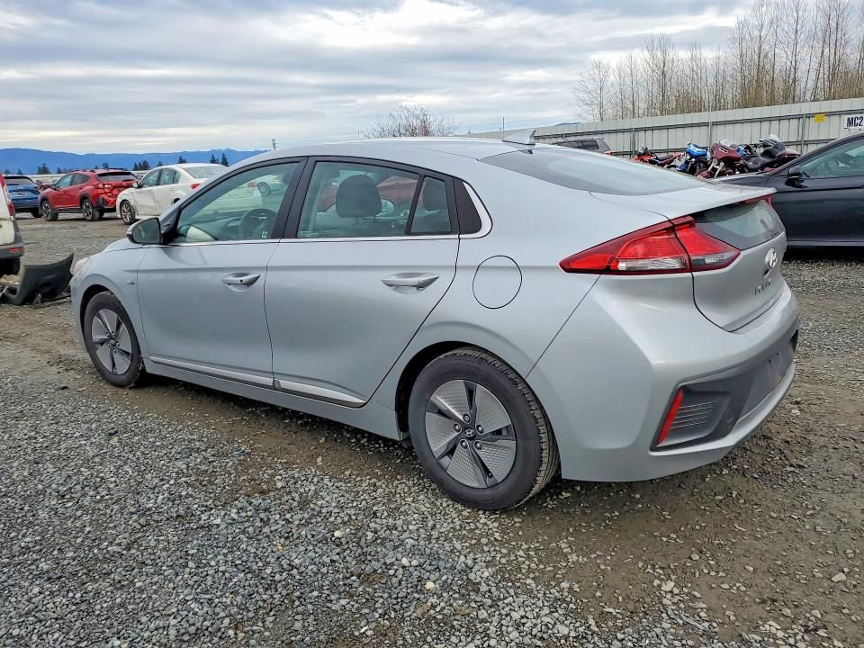 2020 Hyundai Ioniq se
