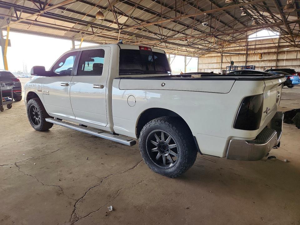 2015 Dodge Ram 1500 slt