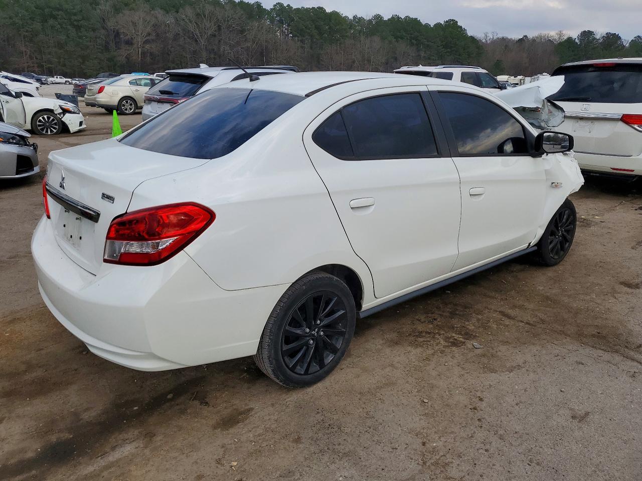 2020 Mitsubishi Mirage G4 se