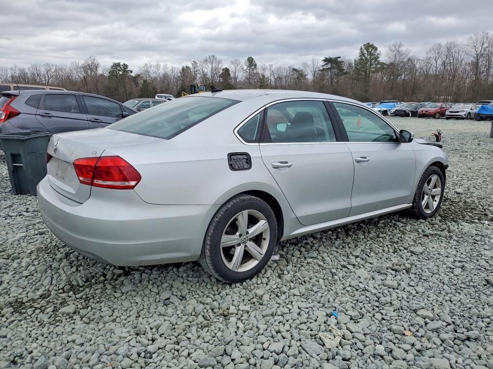 2013 Volkswagen Passat se