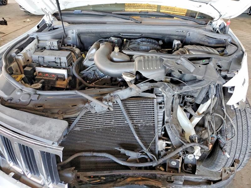 2013 Jeep Grand Cherokee Laredo