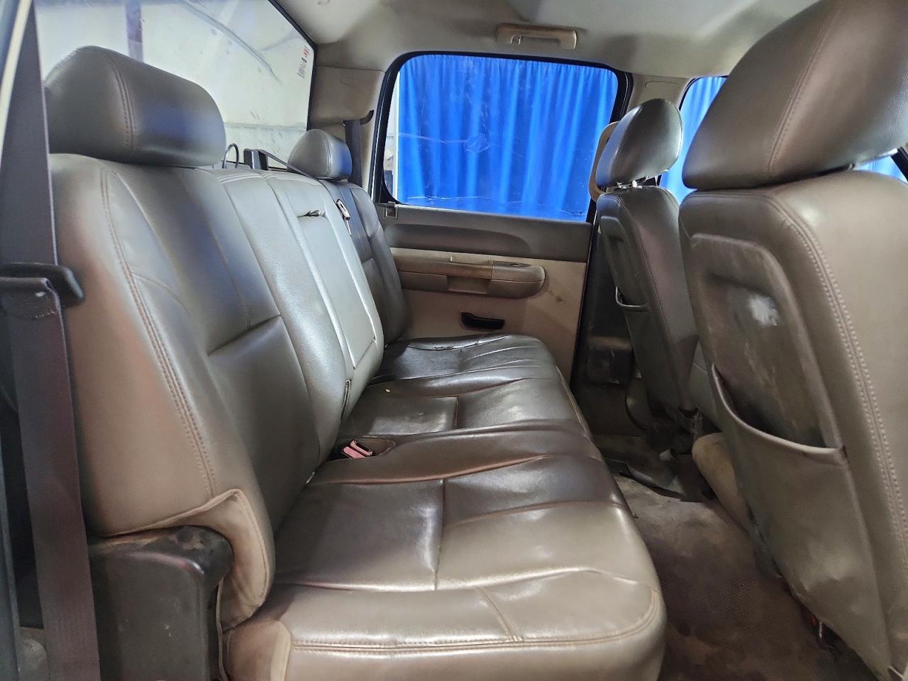 2014 Chevrolet Silverado C2500 Heavy Duty