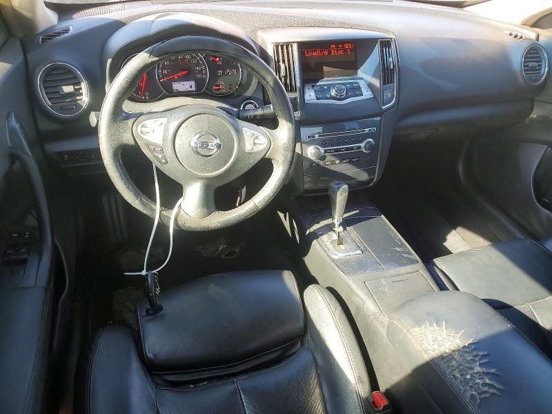 2012 Nissan Maxima s