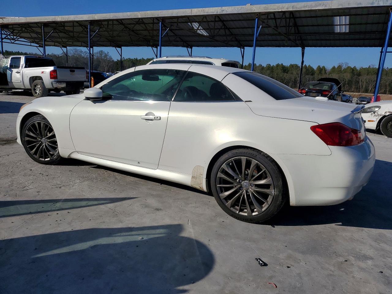2011 Infiniti G37 Base