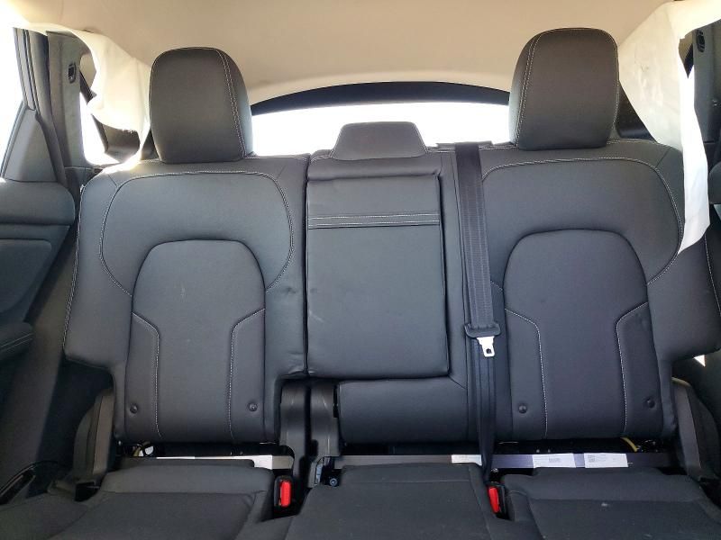 2024 Vinfast Trading And Produ Ction llc vf 8 eco